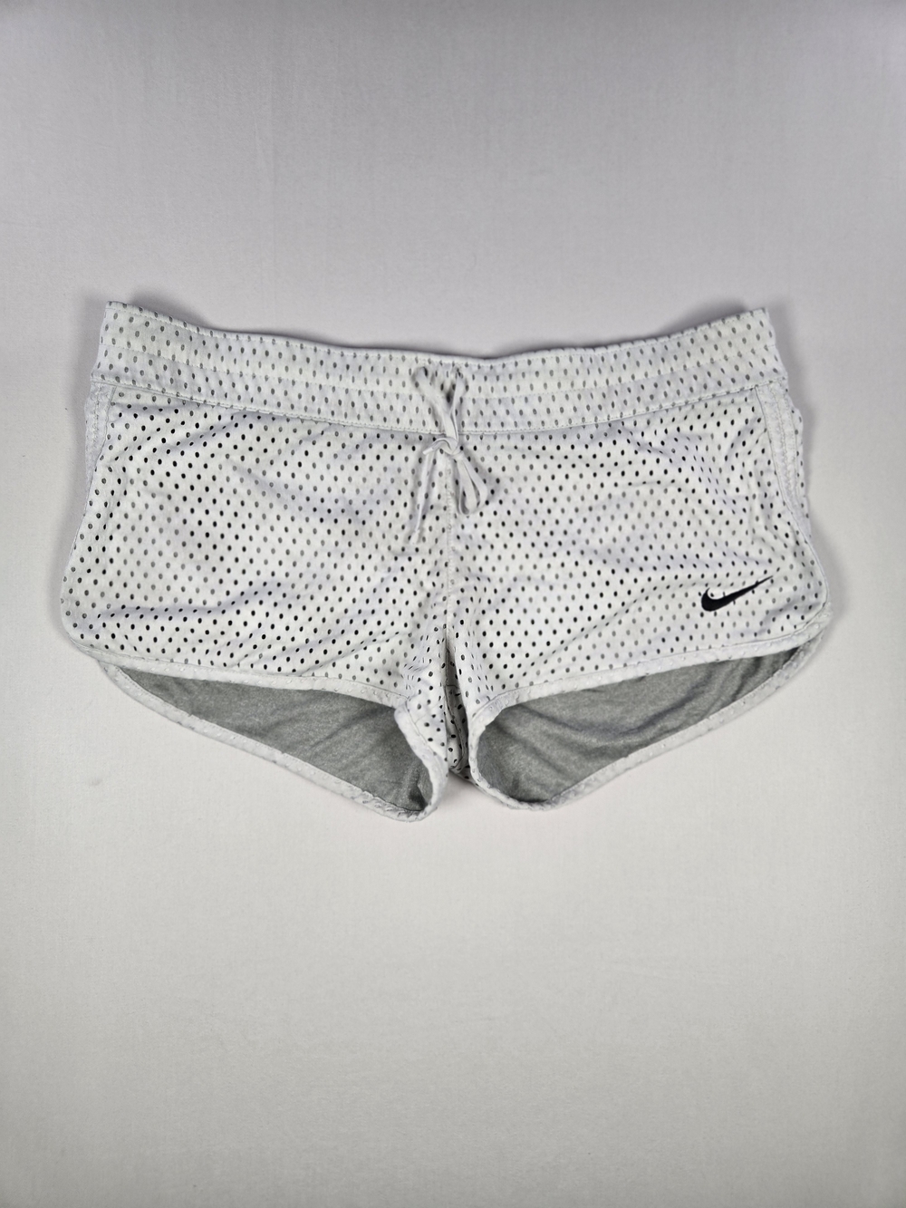 Vintage Retro Nike Reversible Mesh Training Gym Shorts White Grey XL